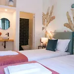 Succeed Campo Pequeno Suites